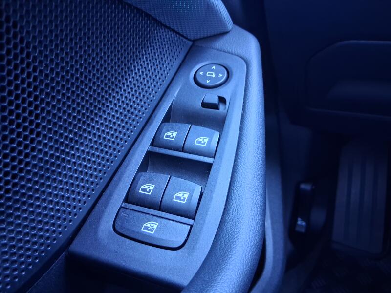 Vozidlo BMW Řada 2
