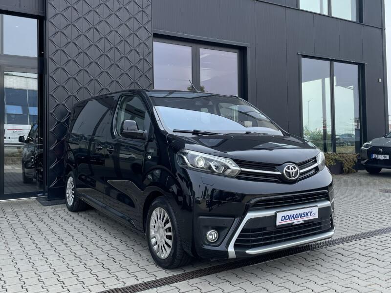 Vozidlo Toyota ProAce Verso