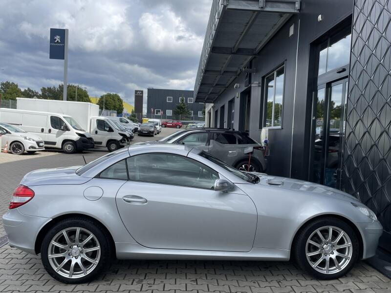 Vozidlo Mercedes-Benz SLK