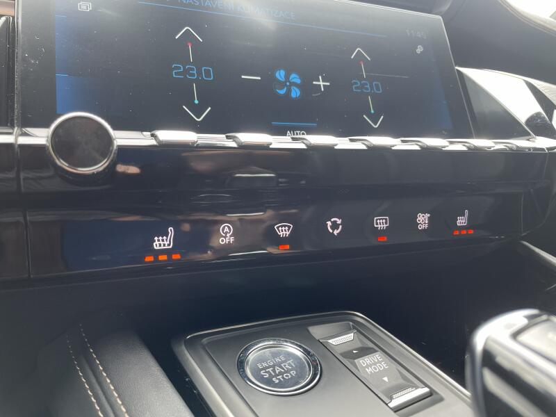 Vozidlo Peugeot 508