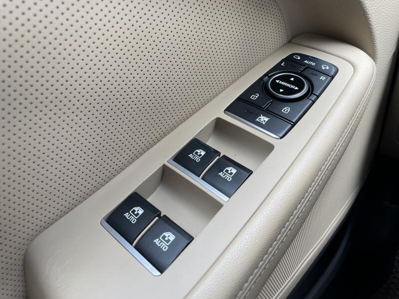 Vozidlo Hyundai Genesis