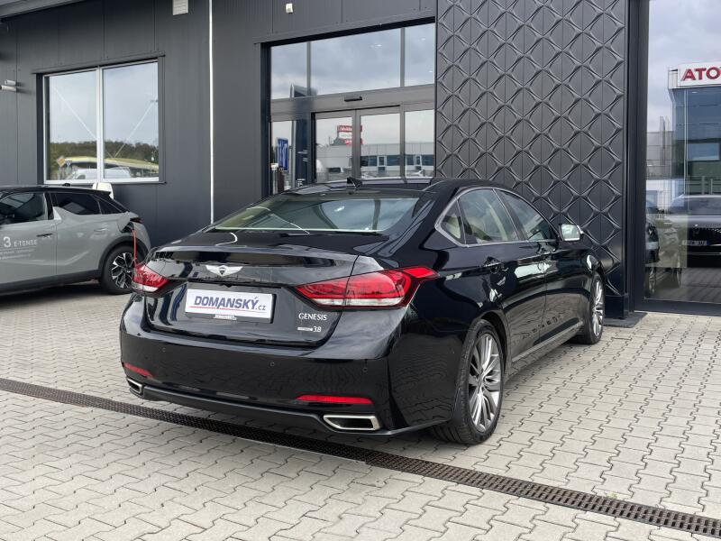 Hyundai Genesis