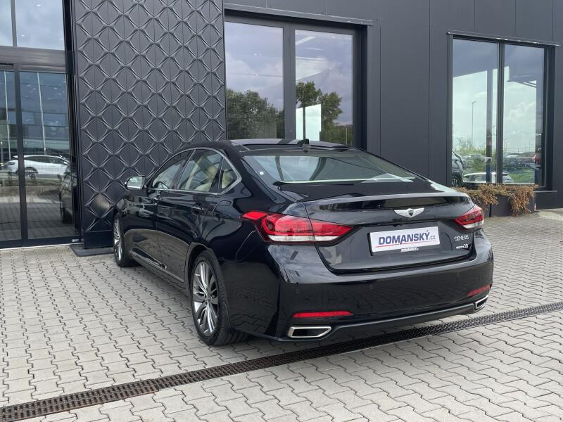 Vozidlo Hyundai Genesis