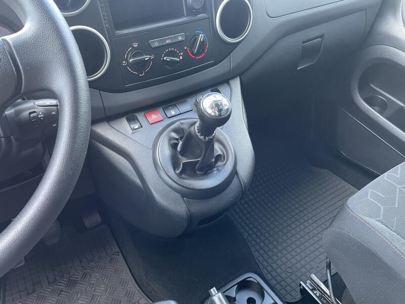 Vozidlo Peugeot Partner