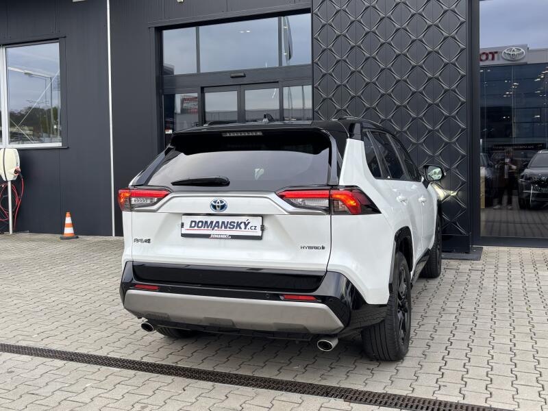 Vozidlo Toyota RAV4