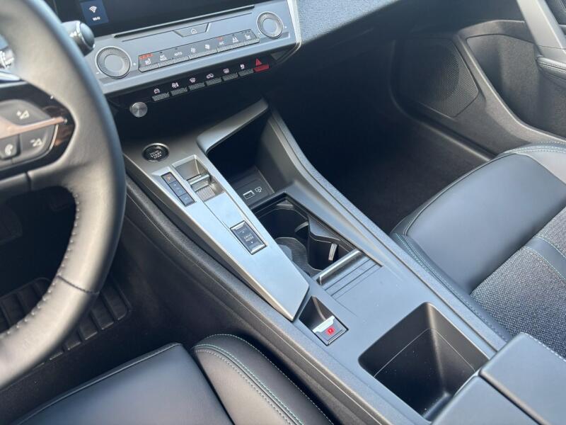 Vozidlo Peugeot 308