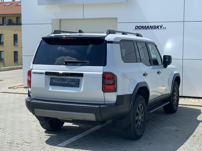 Vozidlo Toyota Land Cruiser