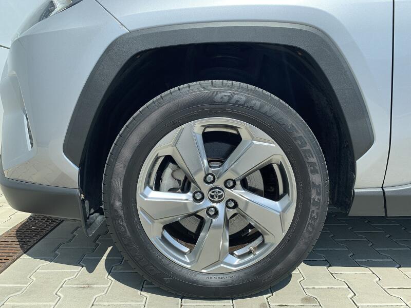 Vozidlo Toyota RAV4