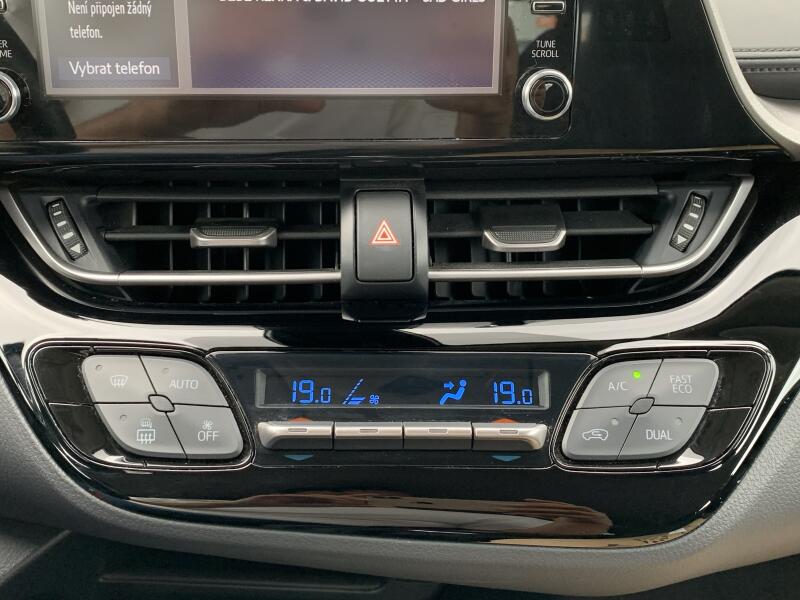 Vozidlo Toyota C-HR