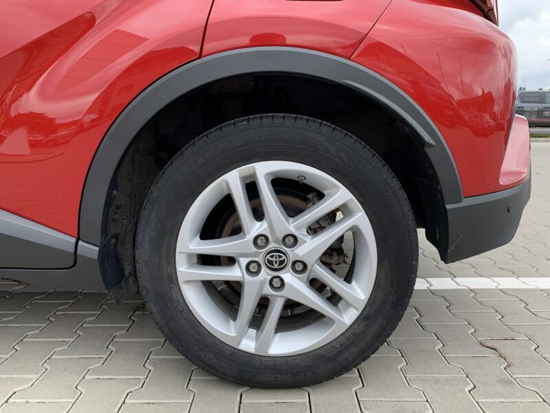 Vozidlo Toyota C-HR