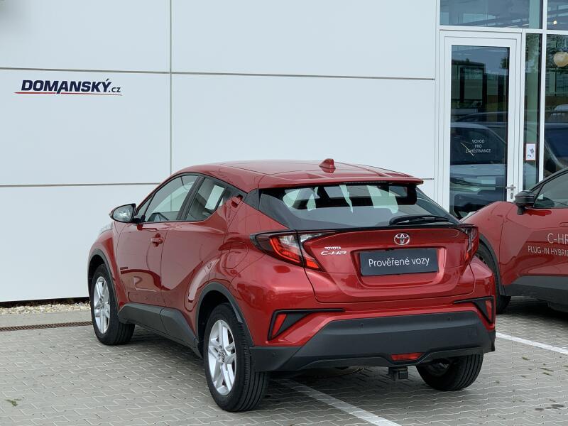 Vozidlo Toyota C-HR