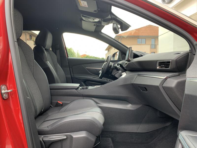 Vozidlo Peugeot 3008