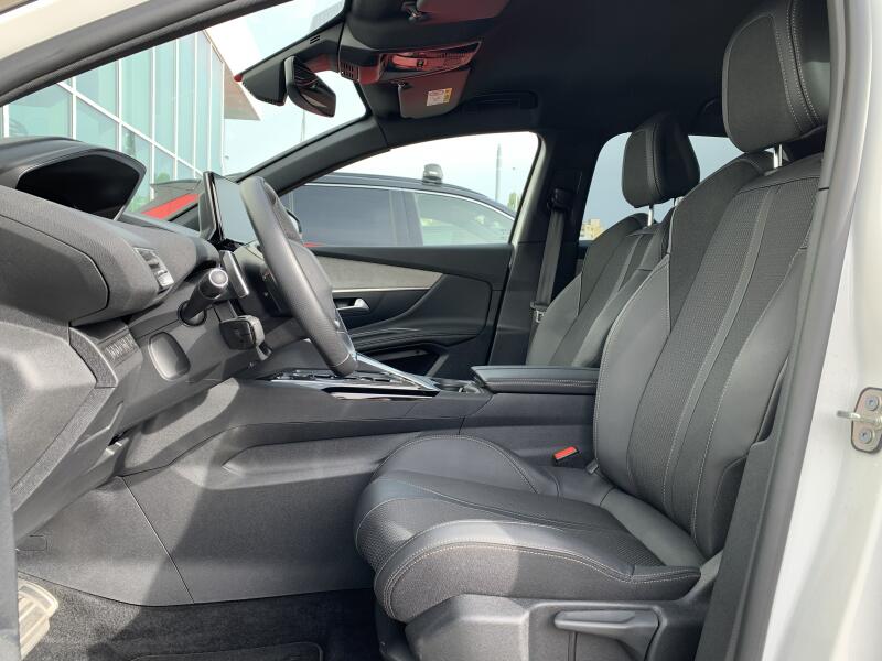 Vozidlo Peugeot 3008