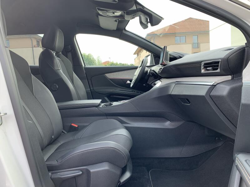 Vozidlo Peugeot 3008