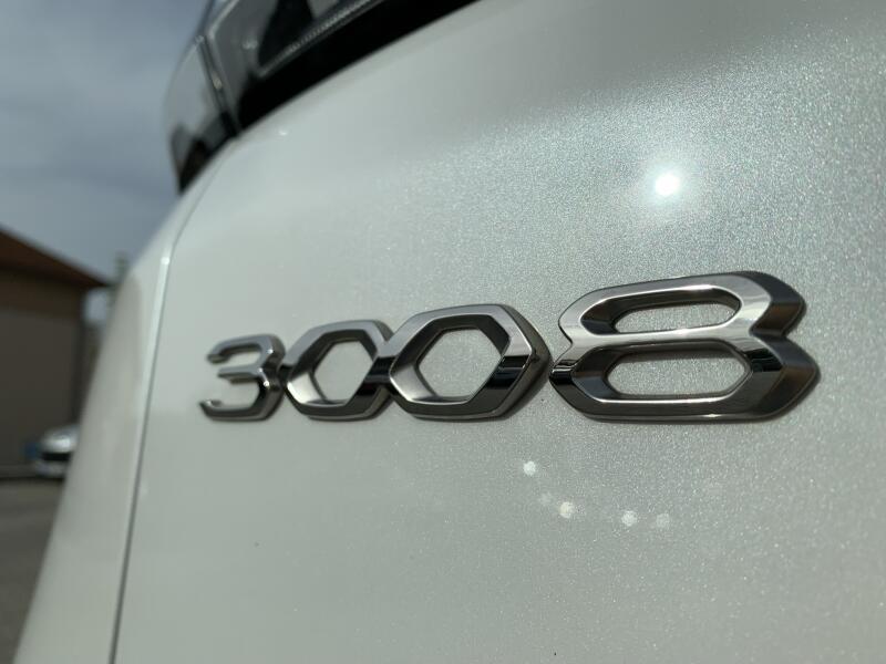 Vozidlo Peugeot 3008