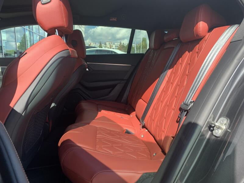 Vozidlo Peugeot 508