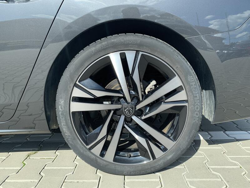 Vozidlo Peugeot 508