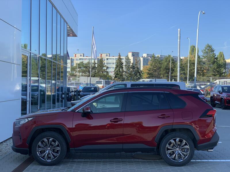 Vozidlo Toyota RAV4
